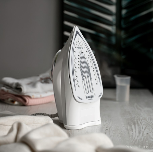 Утюг ARESA AR-3116 