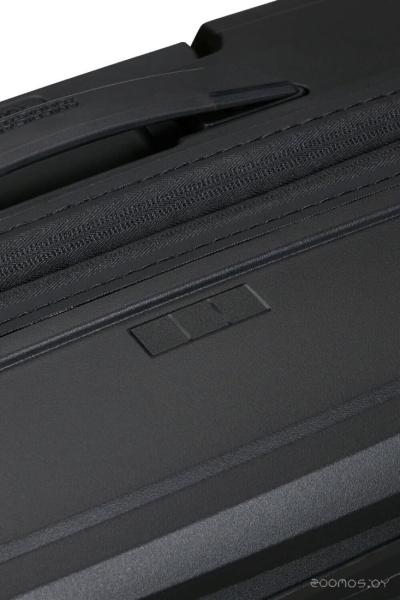 Чемодан American Tourister Fastforward 