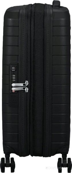 Чемодан American Tourister Fastforward 