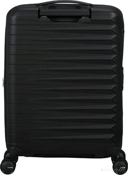 Чемодан American Tourister Fastforward 
