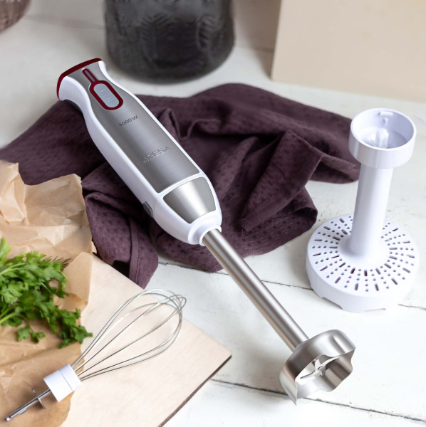 Блендер ARESA AR-1107