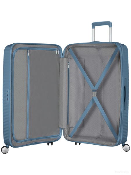 Чемодан-спиннер American Tourister SoundBox Stone Blue 77 см